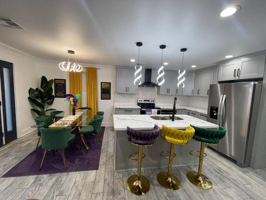Mardigras Modern 4bedrm Wi-fi Free Parking * New Orleans